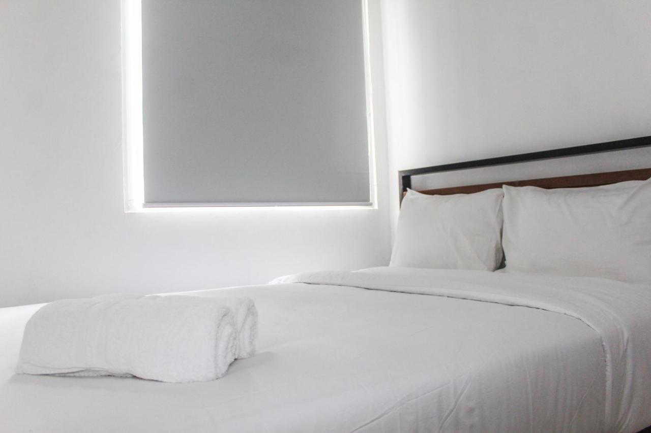 Comfy 2br Bassura Near Shopping Mall By Travelio * Jakarta